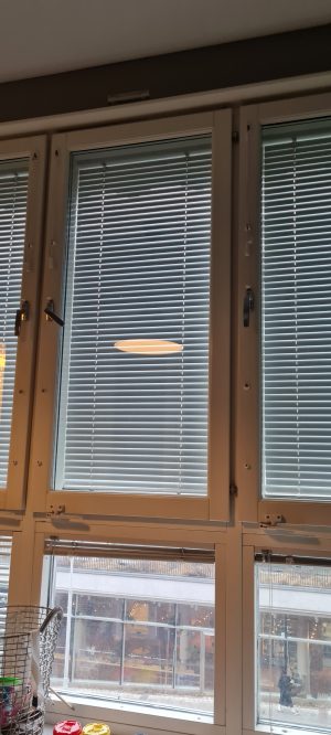 Putsa rent fönster med fönsterputs?